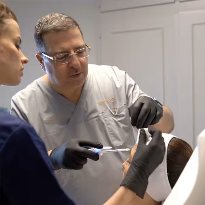 TOXINE BOTULIQUE CENTRE ESTHÉTIQUE : DOCTEUR NASSER MADI - FMH médecine esthétique